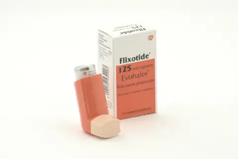 فليكسوتايد بخاخ 125مكجم/ بخة ايفوهيلر . Flixotide Evohaler 125 MCG/DOSE INHALER